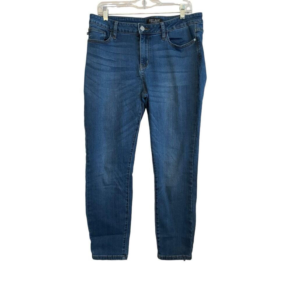 Judy Blue Relaxed Fit Mid-Rise Slim Jeans Women Size 32 Blue Faded Ankle Stretch